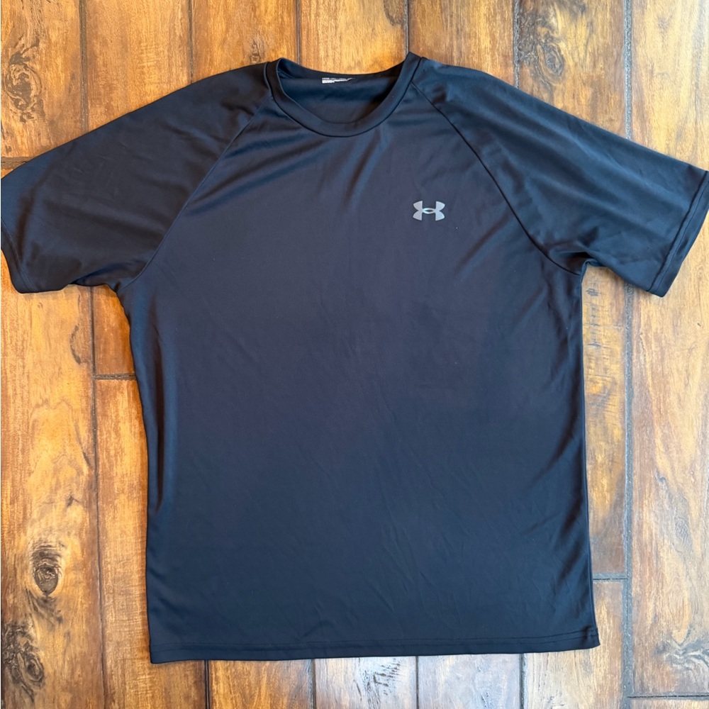 Under Armour Black Short-Sleeve Performance Tee
